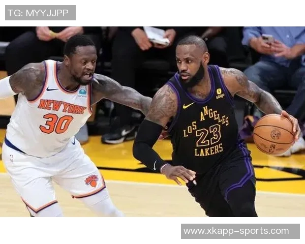 老鹰第二节狂砍30分逆转骑士展现强大团队实力