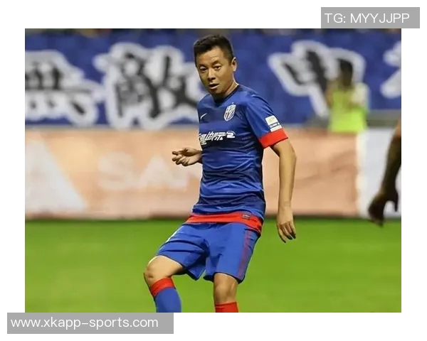 上海橘橙冲乙成功朱骏调侃海报宣传足以吸引投资者 上海橘橙冲乙成功朱骏调侃海报宣传足以吸引投资者